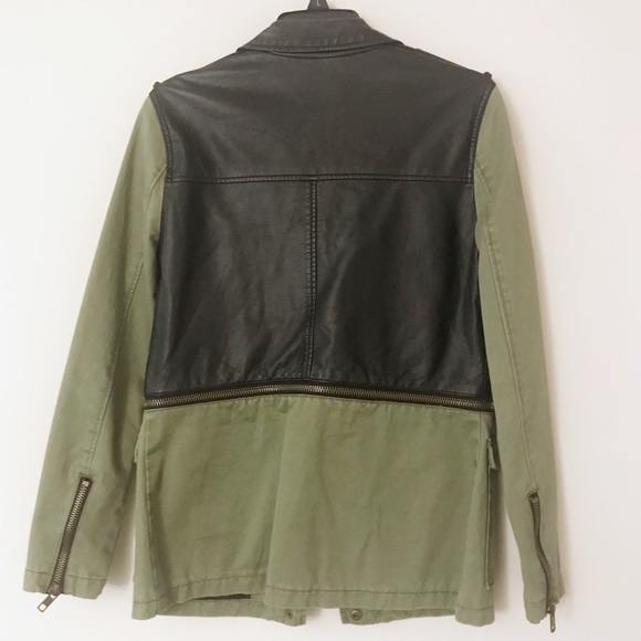 Two-Tone Utility Jacket - Picture 2 of 4
